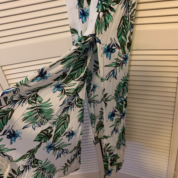 Tropical Palm Maxi Dress - Picture 2 of 5